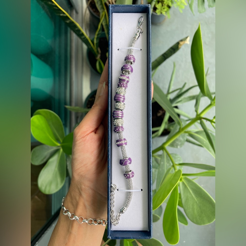 Elegant Purple Beaded Bracelet in Stainless Steel